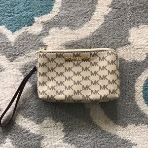 Michael Kors Small Wristlet